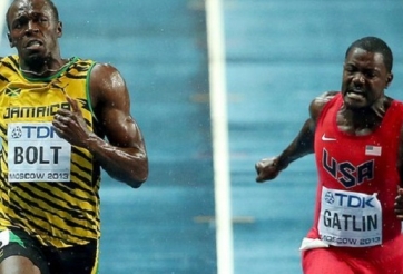 Usain Bolt vs Justin Gatlin: Chung kết chạy 200m giải VĐTG
