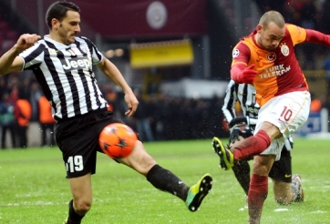 VIDEO: Wesley Sneijder - Chuyên gia săn những cú đại bác thần sầu