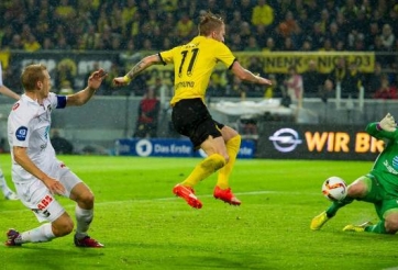 VIDEO: 3 pha cứu thua liên tiếp làm nản lòng các chân sút đối phương