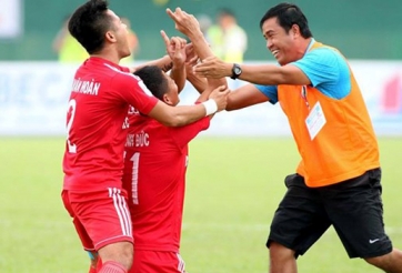 Vùi dập Thanh Hóa, Bình Dương xây chắc ngôi đầu