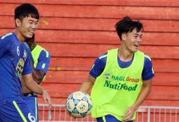 VIDEO: Buổi tập của HAGL trước thềm chung kết ngược với Đồng Nai