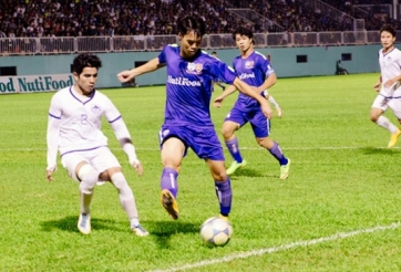 VIDEO: Màn trình diễn của Văn Toàn trước Đồng Nai