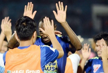 Trước trận gặp Hà Nội T&T, HAGL nhận liều 'doping' từ bầu Đức