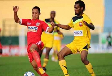 B.Bình Dương lên ngôi vô địch V-League 2015 sớm hai vòng đấu