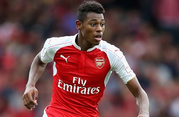 Arsenal đăng ký thần đồng 17 tuổi dự Champions League