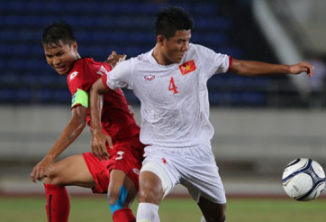 CK U19 ĐNÁ: Đức Chinh tranh Vua phá lưới với tiền đạo Thái