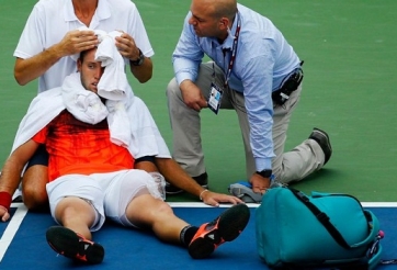Số 2 người Mỹ dính tai nạn hy hữu ở US Open 2015