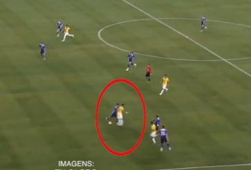 VIDEO: Neymar dùng động tác giả lừa đối phương cực kỳ tinh tế