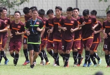 U19 Việt Nam rèn thể lực rất dị