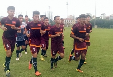 HLV Hoàng Anh Tuấn chỉ ra sự thua thiệt của U19 Việt Nam