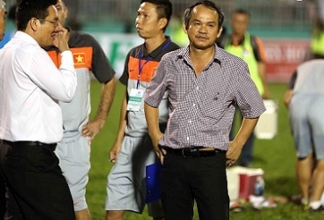 Bầu Đức phản pháo HLV Trần Bình Sự về nghi án mua điểm tại V-League