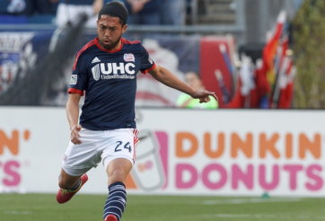 Lee Nguyễn nói gì trước lời mời về V-League chơi bóng