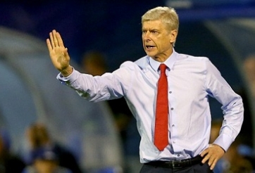 HLV Wenger nhận kỉ lục đáng buồn sau trận thua Dinamo Zagbreb