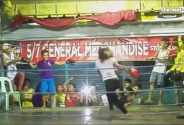 VIDEO: Một trận đấu boxing đặc biệt ở Thái Lan