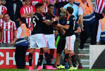 VIDEO: Martial lập cú đúp nâng tỷ số lên 2-1 cho MU