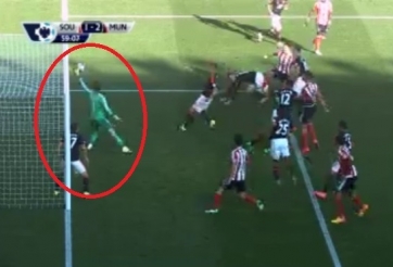 VIDEO: Pha cứu thua xuất thần của De Gea cho MU