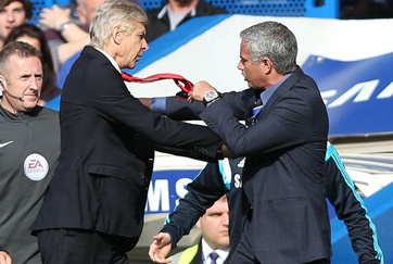 Wenger và Mourinho lại xích mích vì án phạt của Diego Costa