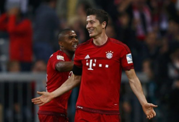 Người đại diện nói về thông tin Lewandowski đến MU