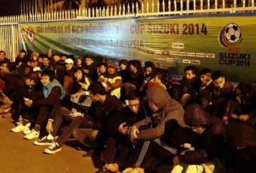 Giá vé trận Việt Nam - Thái Lan cao nhất 400.000 đồng