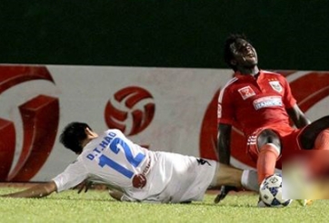 Cuộc nói chuyện giữa Thanh Hào và Abass tại bệnh viện