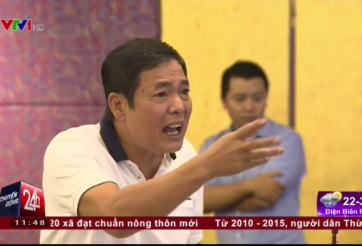 VIDEO: Chân dung người 'tung bom' hội nghị tổng kết V-League 2015