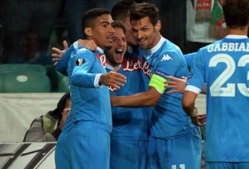 Video bàn thắng: Legia Warszawa 0-2 Napoli (Vòng bảng Europa League)