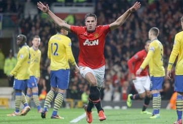 VIDEO: Pha ăn mừng gây tranh cãi nhất lịch sử đối đầu Arsenal - Man Utd