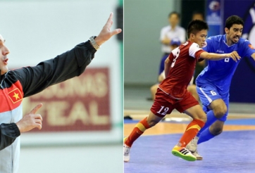 HLV ĐT Futsal VN khôn khéo trả lời các phóng viên Thái Lan