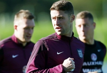 Sao Chelsea thay Rooney đeo băng tuyển Anh