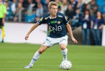 VIDEO: Thần đồng Real tái hiện pha khống chế bóng không cần nhìn của Ronaldinho