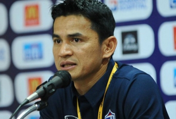 HLV Kiatisak: 'Chúng tôi là ông chủ của bóng đá ĐNA'