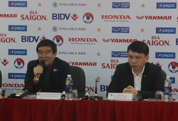 Điểm tin trưa 14/10: Phó chủ tịch VFF nhắc khéo HLV Miura