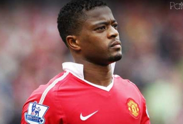Patrice Evra tiết lộ lý do thực sự rời Man Utd