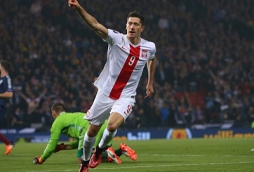 Điều gì giúp “sát thủ” Robert Lewandowski thăng hoa?