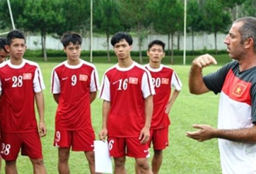 HLV Graechen chia sẻ bí quyết giúp VN đá trên cơ Thái Lan