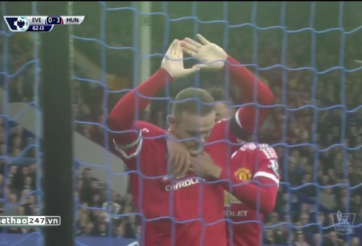 VIDEO: Wayne Rooney ghi bàn vào lưới Everton sau 8 năm