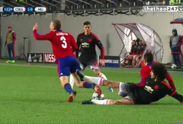 VIDEO: Pha ăn vạ 'thảm họa' của cầu thủ CSKA trước Fellaini