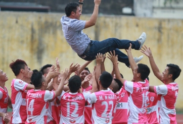 CLB Hà Nội sắp có viện trợ từ đội bóng nước Anh