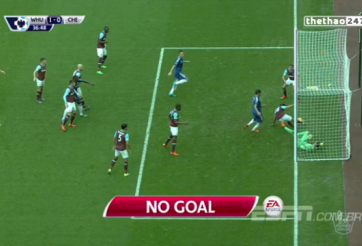 VIDEO: Pha ghi bàn hụt xui xẻo của Chelsea ở trận thua West Ham