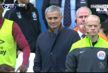 VIDEO: HLV Mourinho bị truất quyền chỉ đạo và phản ứng 'lạ'