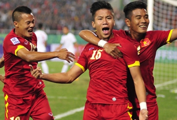 Điểm tin trưa 30/10: Một ông lớn ở V-League sẵn sàng “giải cứu” Ngọc Hải