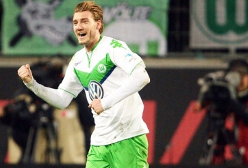 VIDEO: Màn phối hợp ghi bàn tuyệt đẹp của Bendtner trước Leverkusen