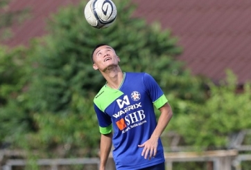 Tiền đạo Hà Nội T&T có thể 'xuất ngoại' thi đấu