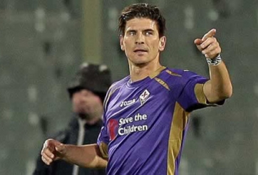 Man Utd gây sốc với thương vụ mang tên Mario Gomez