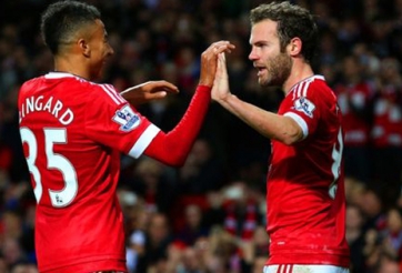 Van Gaal muốn tìm người thay thế Mata và Lingard