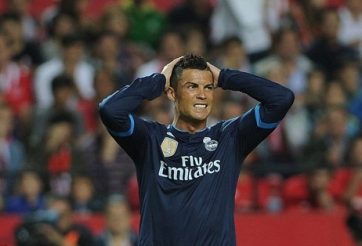 Real Madrid đánh mất ngôi đầu sau trận thua Sevilla