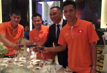 Quả bóng vàng Việt Nam dự khóa học HLV FIFA