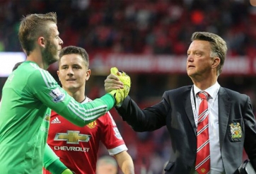 De Gea lại làm 'ấm lòng' fan Man Utd