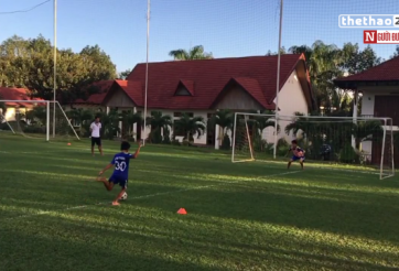 VIDEO: Sao nhí HAGL trổ tài sút panenka hoàn hảo