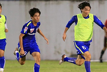 Bầu Đức 'cấm' nhắc tới chuyện Công Phượng, Tuấn Anh đi Nhật